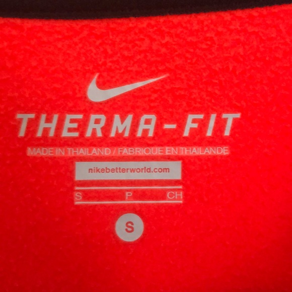 Nike Therma Fit zip-up hoodie - Picture 5 of 6